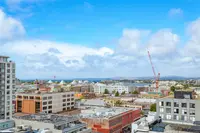 View 32