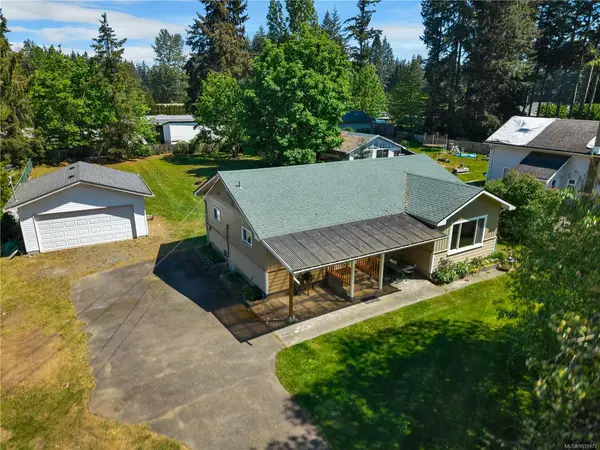4800 Lewis Rd, Campbell River BC V9H 1C4 - 2 bed, 2 bath property for sale in Campbell River