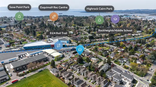 946/948 Ellery St, Esquimalt BC V9A 4S1 - 4 bed, 2.0 bath in Esquimalt