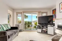 View 10