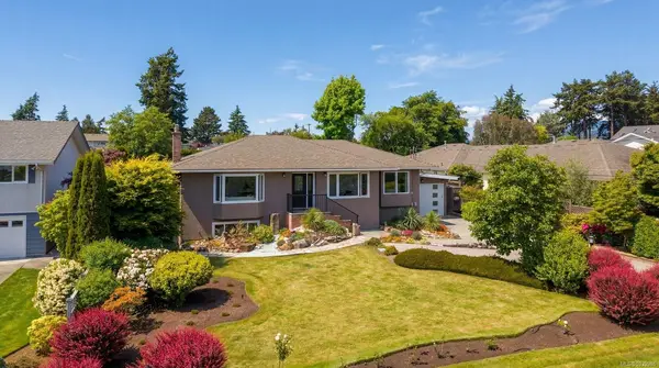 10192 Wildflower Pl, Sidney BC V8L 3R4 - 3 bed, 3 bath property for sale in Sidney