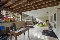 View 32