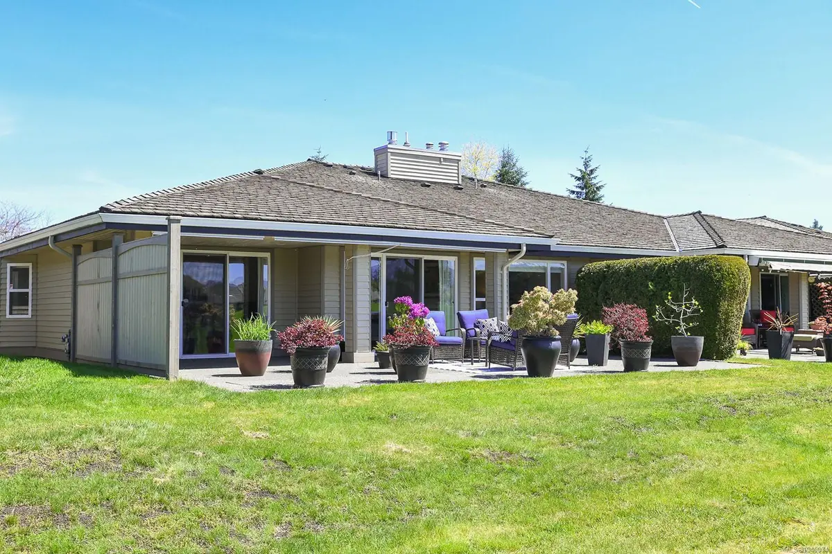 3100 Kensington Cres #14, Courtenay BC V9N 8Z9
