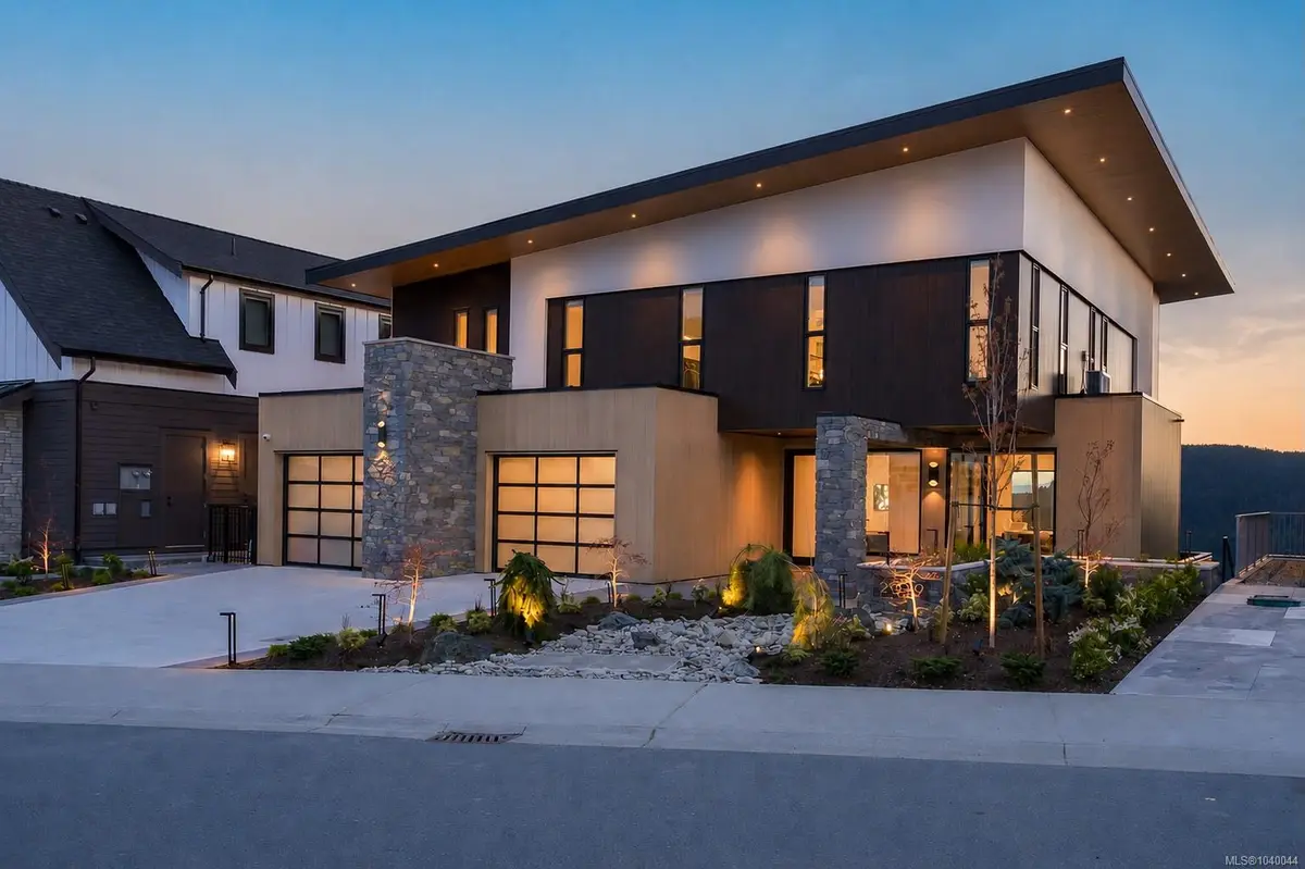 2029 Pinehurst Terr, Langford BC V9B 3S3