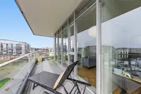 View 16
