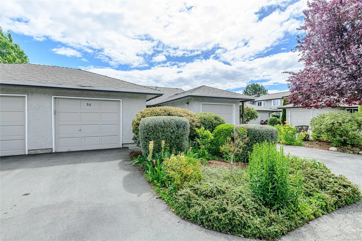 2070 Amelia Ave #54, Sidney BC V8L 4X6