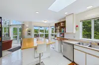 View 16