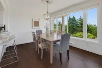 View 16