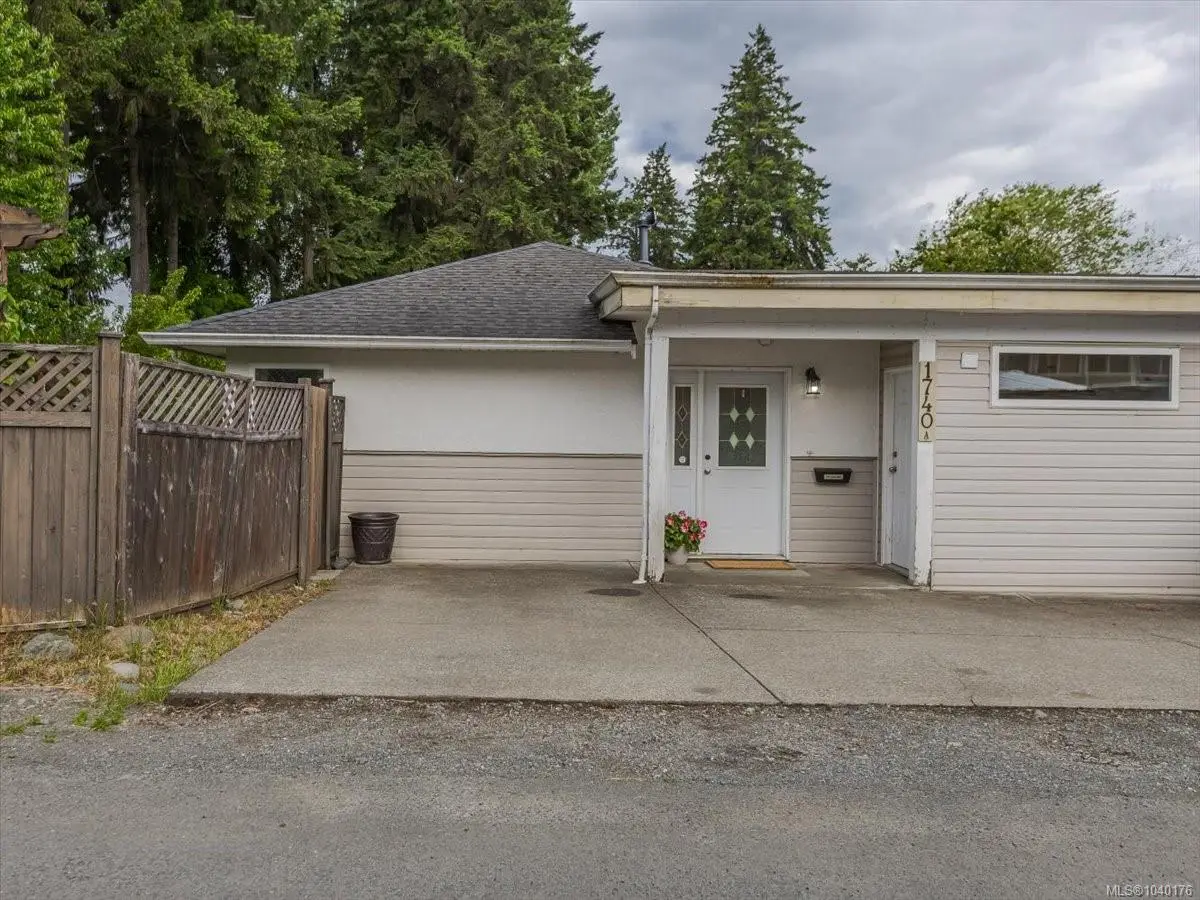 1740 Willemar Ave #A, Courtenay BC V9N 3M6