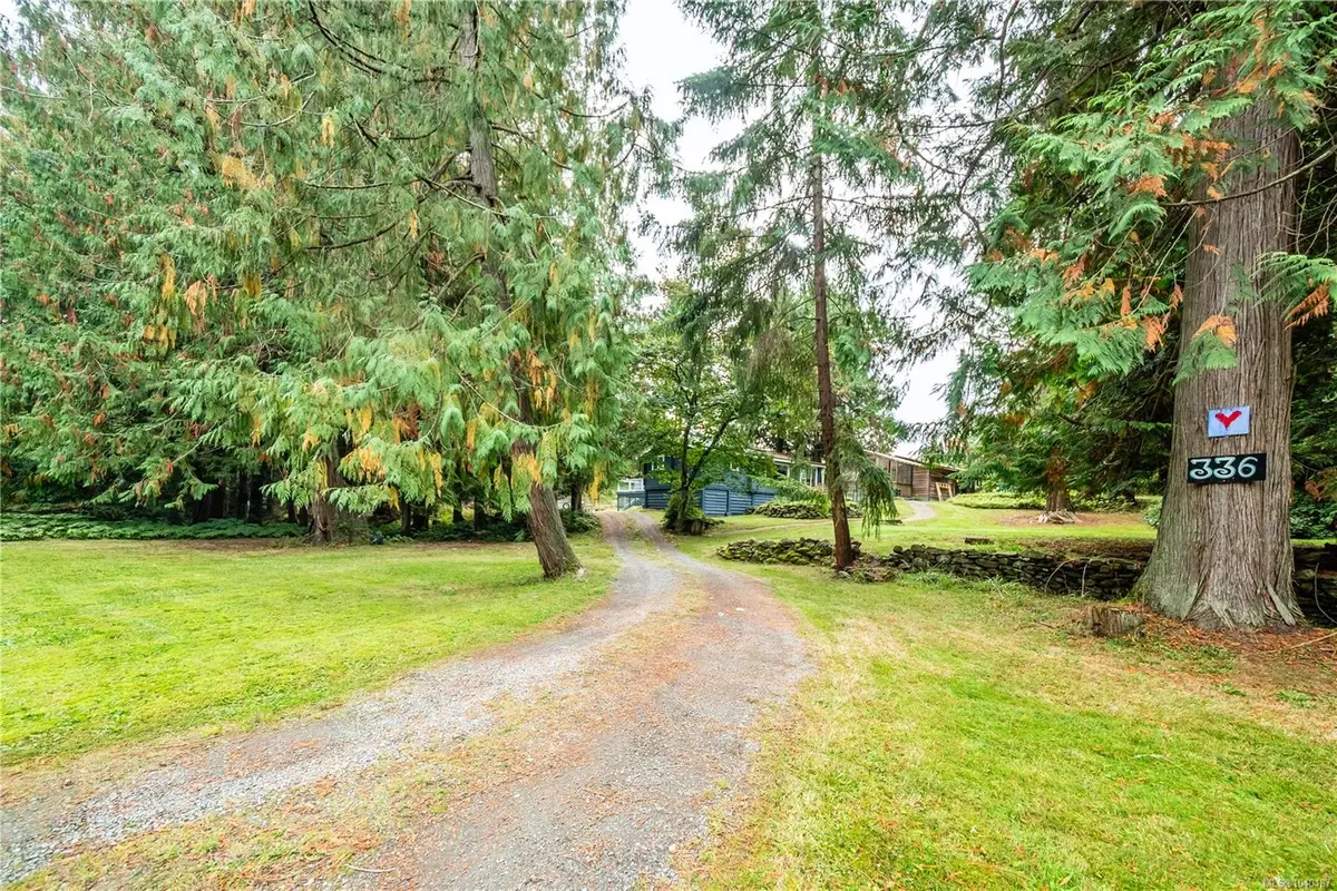 336 Hemlock Ave, Gabriola Island BC V0R 1X1