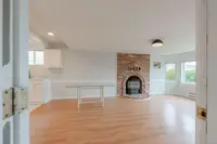 View 32