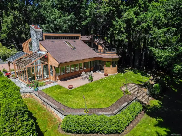 4515 Parry Cross Rd, Metchosin BC V9C 3W1 - 2 bed, 3.0 bath in Metchosin