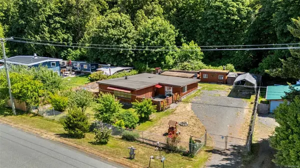 6261 Derbend Rd, Sooke BC V9Z 0X4 - 4 bed, 1 bath property for sale in Sooke