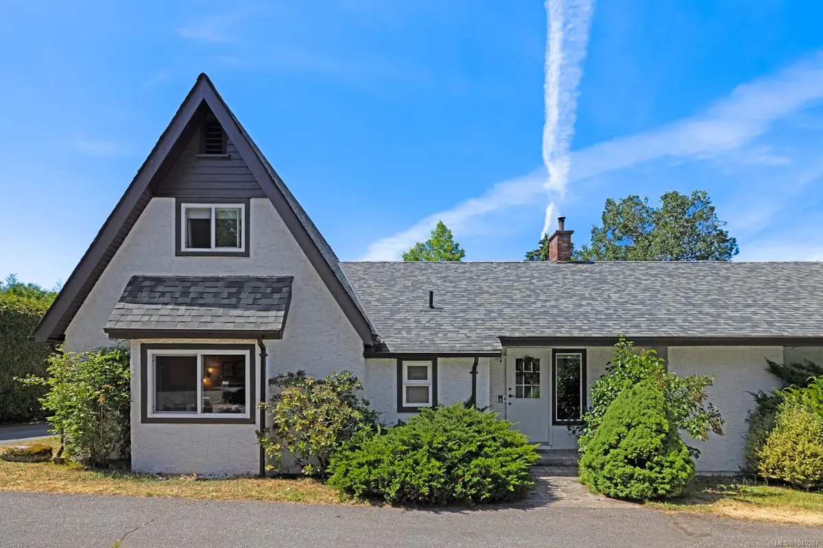 5367 Miller Rd #4, Duncan BC V9L 6R2