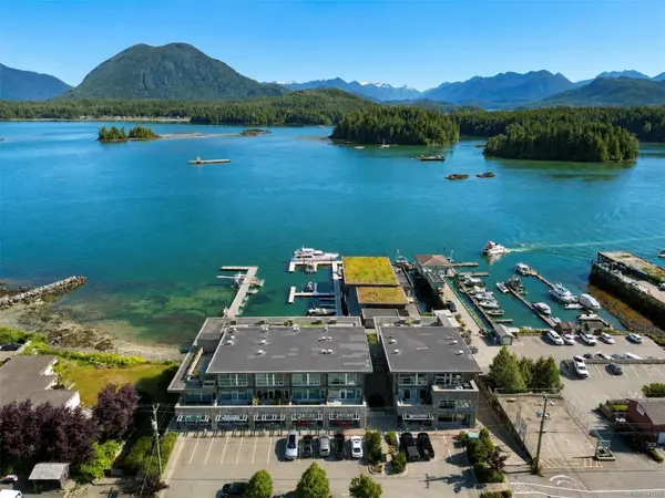 368 Main St #106, Tofino BC V0R 2Z0 - 2 bed, 2.0 bath in Tofino