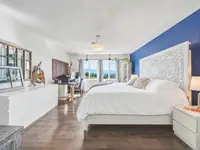 View 23