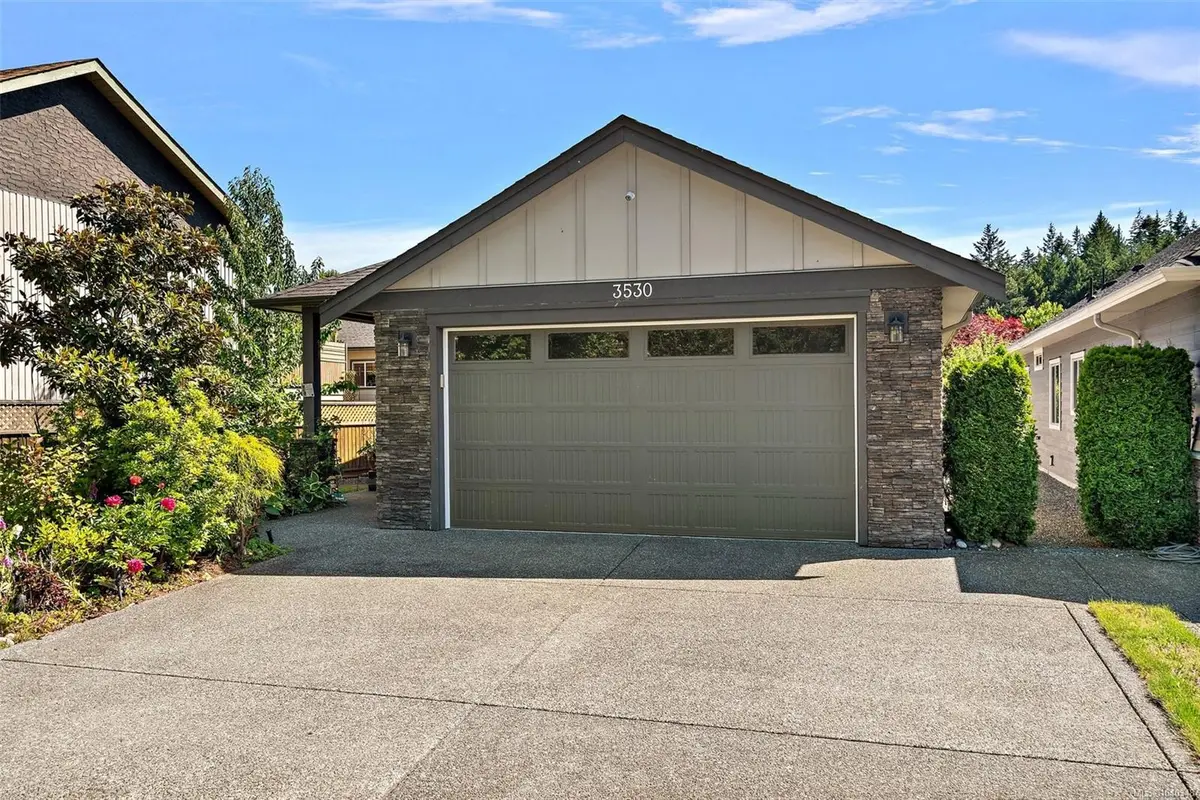 3530 Luxton Rd, Langford BC V9C 0K6