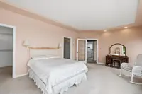 View 32