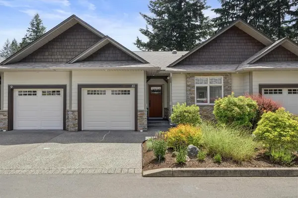 48 McPhedran Rd S #10, Campbell River BC V9W 3C6 - 2 bed, 2.0 bath in Campbell River