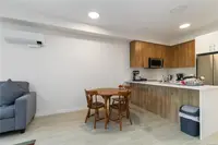 View 10