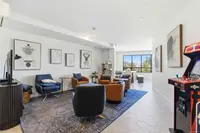 View 25