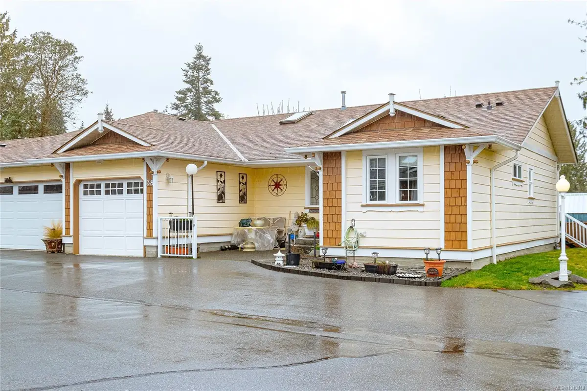 9933 Chemainus Rd #38, Chemainus BC V0R 1K1