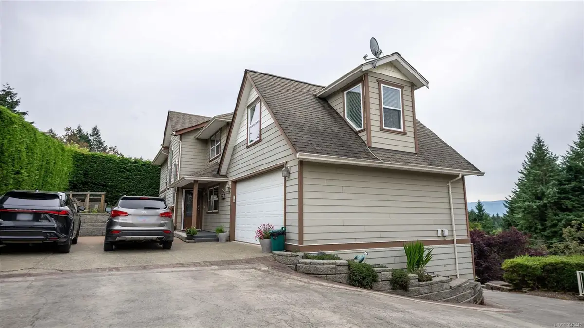 1142 Kathleen Dr, Duncan BC V9L 5S4