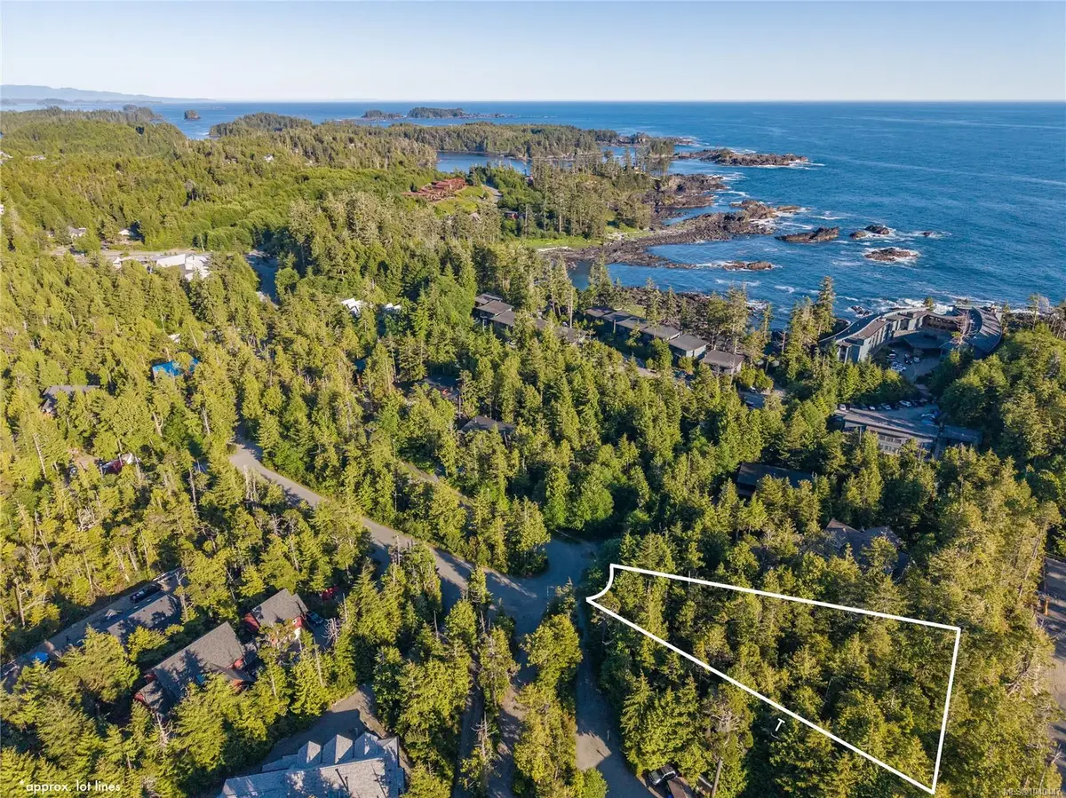 1797 Rainforest Lane, Ucluelet BC V0R 3A0