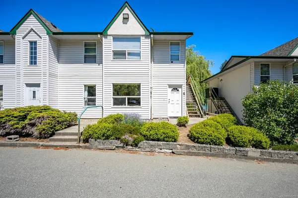 1535 Dingwall Rd #4, Courtenay BC V9N 3S8 - 2 bed, 1.0 bath in Courtenay