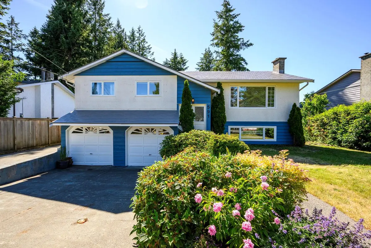 591 Rocky Heights Rd, Comox BC V9M 3E8