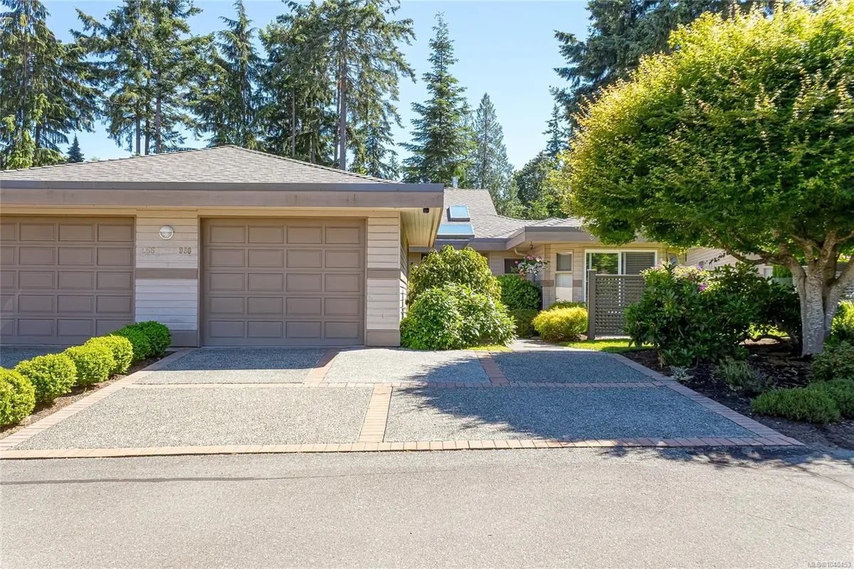 960 St. Andrews Lane, French Creek BC V9P 2M5