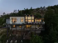 View 73