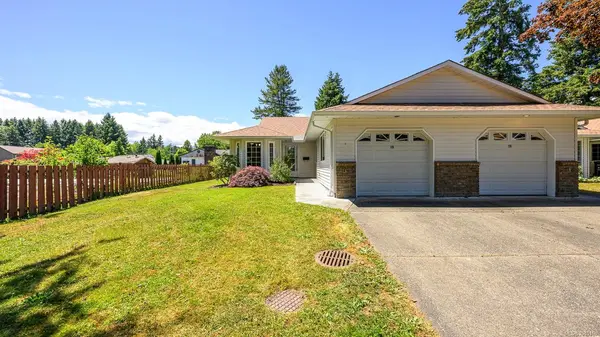 1905 Willemar Ave #19, Courtenay BC V9N 3M5 - 2 bed, 2 bath property for sale in Courtenay