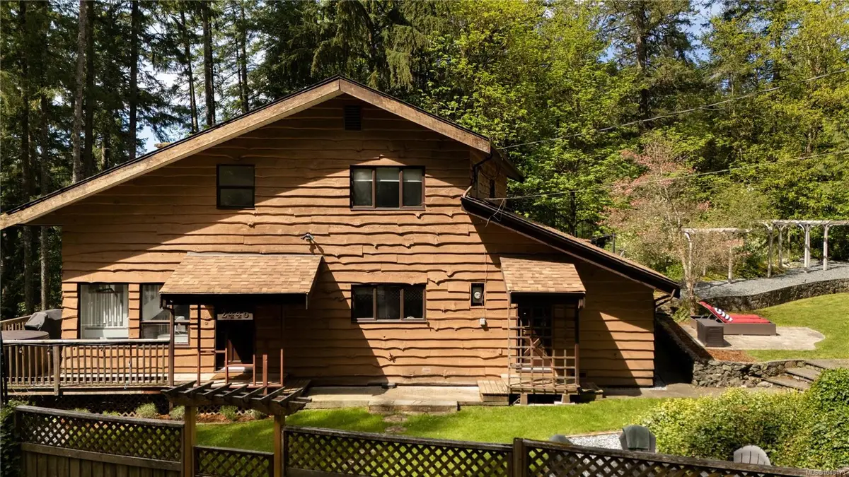 2446 Sommer Lane, Shawnigan Lake BC V0R 2W1