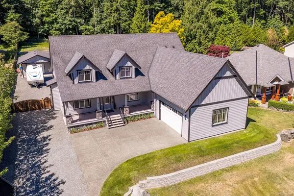641 Colby Rd, Comox BC V9M 4H8 - 4 bed, 3.0 bath in Comox