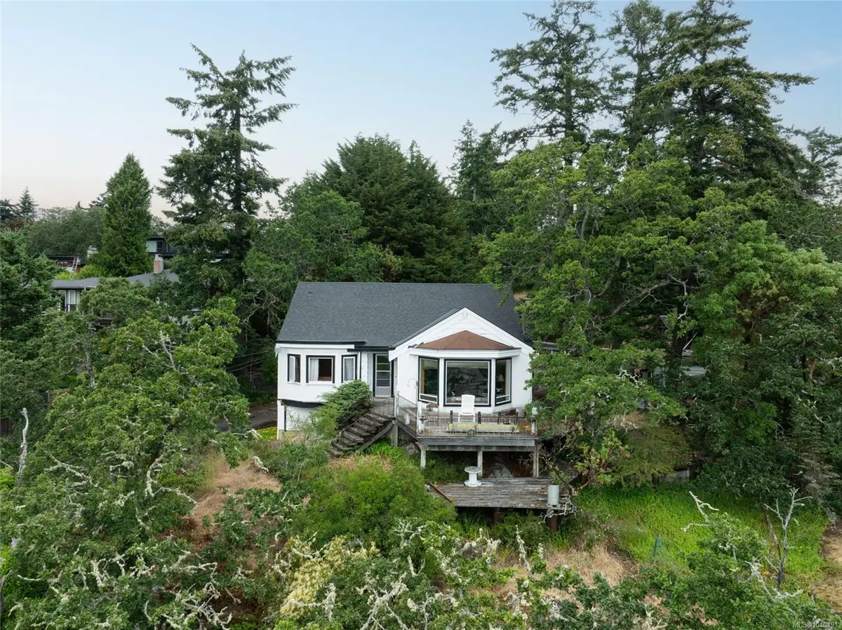 540 View Royal Ave, View Royal BC V9B 1B7
