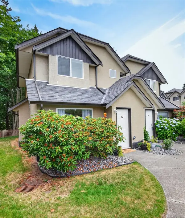555 Rockland Rd #10, Campbell River BC V9W 8B7 - 2 bed, 2.0 bath in Campbell River