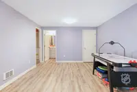 View 32