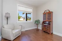 View 32