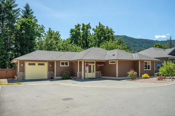313 Holland Creek Pl #6, Ladysmith BC V9G 1T6 - 3 bed, 3.0 bath in Ladysmith
