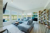 View 10