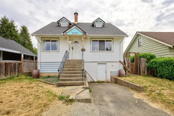 3539 9th Ave, Port Alberni BC V9Y 4T4 - 3 bed, 1.0 bath in Port Alberni