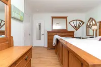 View 16