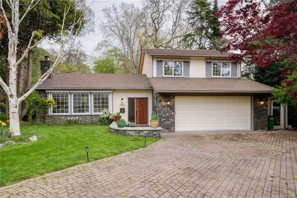 3995 Resolute Pl, Saanich BC V8X 4L5 - 3 bed, 3 bath in Saanich