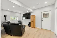 View 32