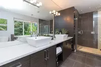 View 32