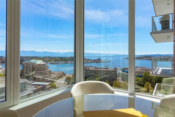 60 Saghalie Rd #907, Victoria BC V9A 0H1 - 2 bed, 2.0 bath in Victoria