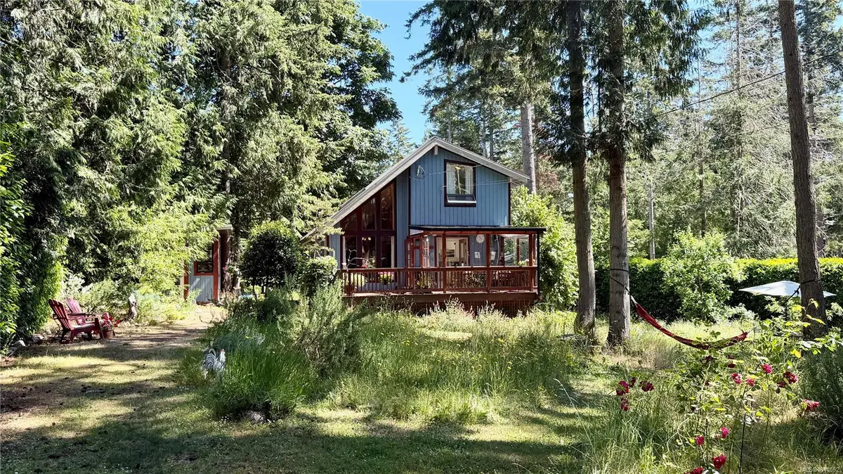 7913 Swanson View Dr, Pender Island BC V0N 2M2