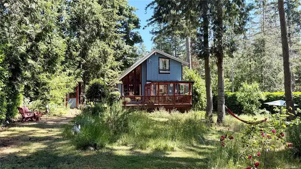 7913 Swanson View Dr, Pender Island BC V0N 2M2 - 3 bed, 1.0 bath in Pender Island