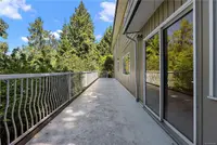 View 16